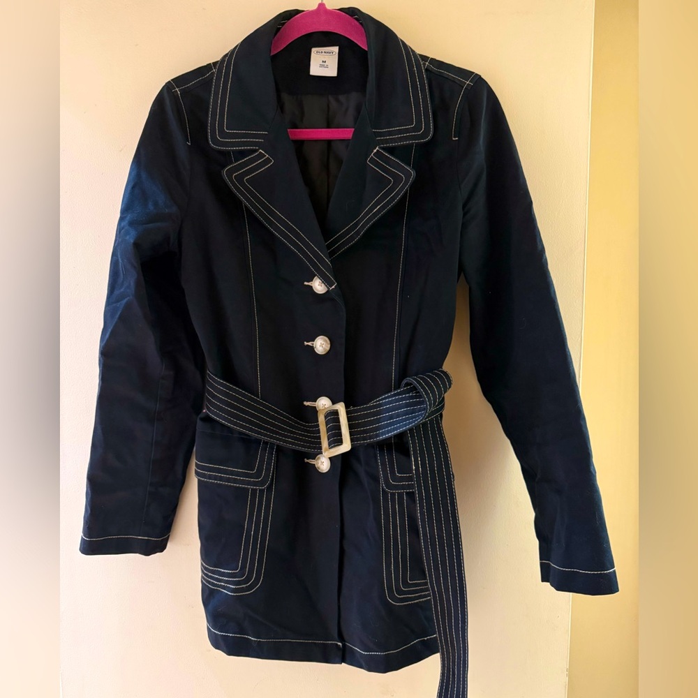 🦋 3/$25 🦋 Stylish Black Women's Trench Coat with Belt